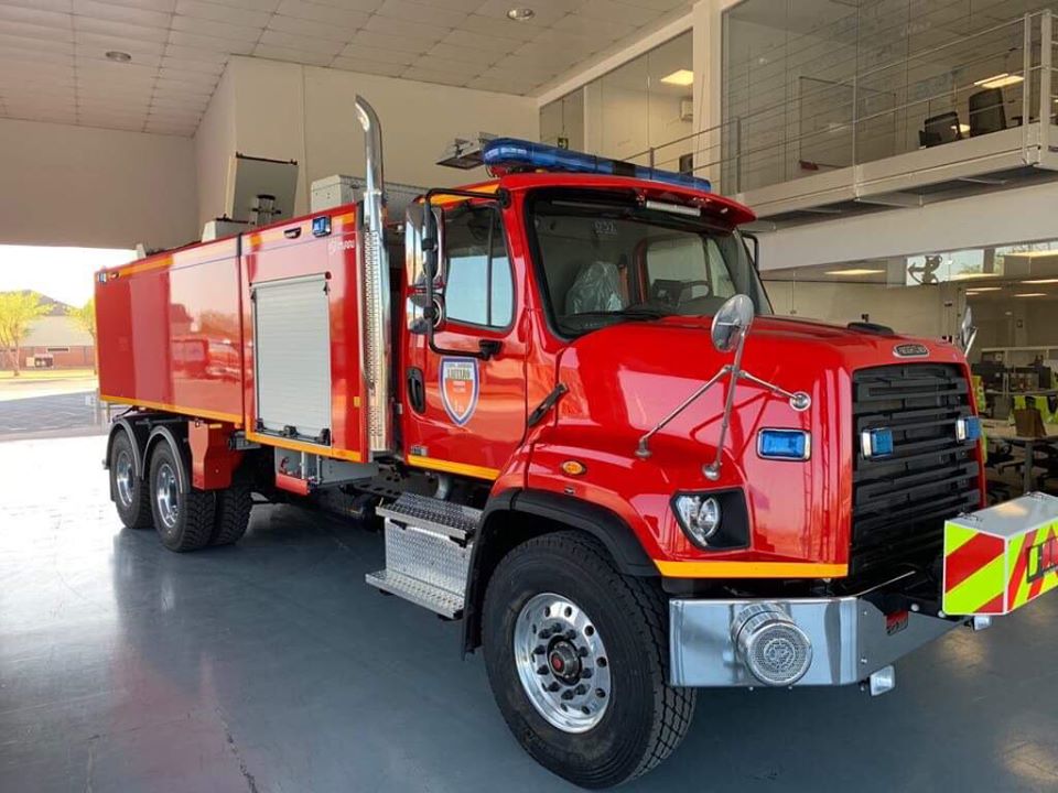 Carro-bomberos-referencial